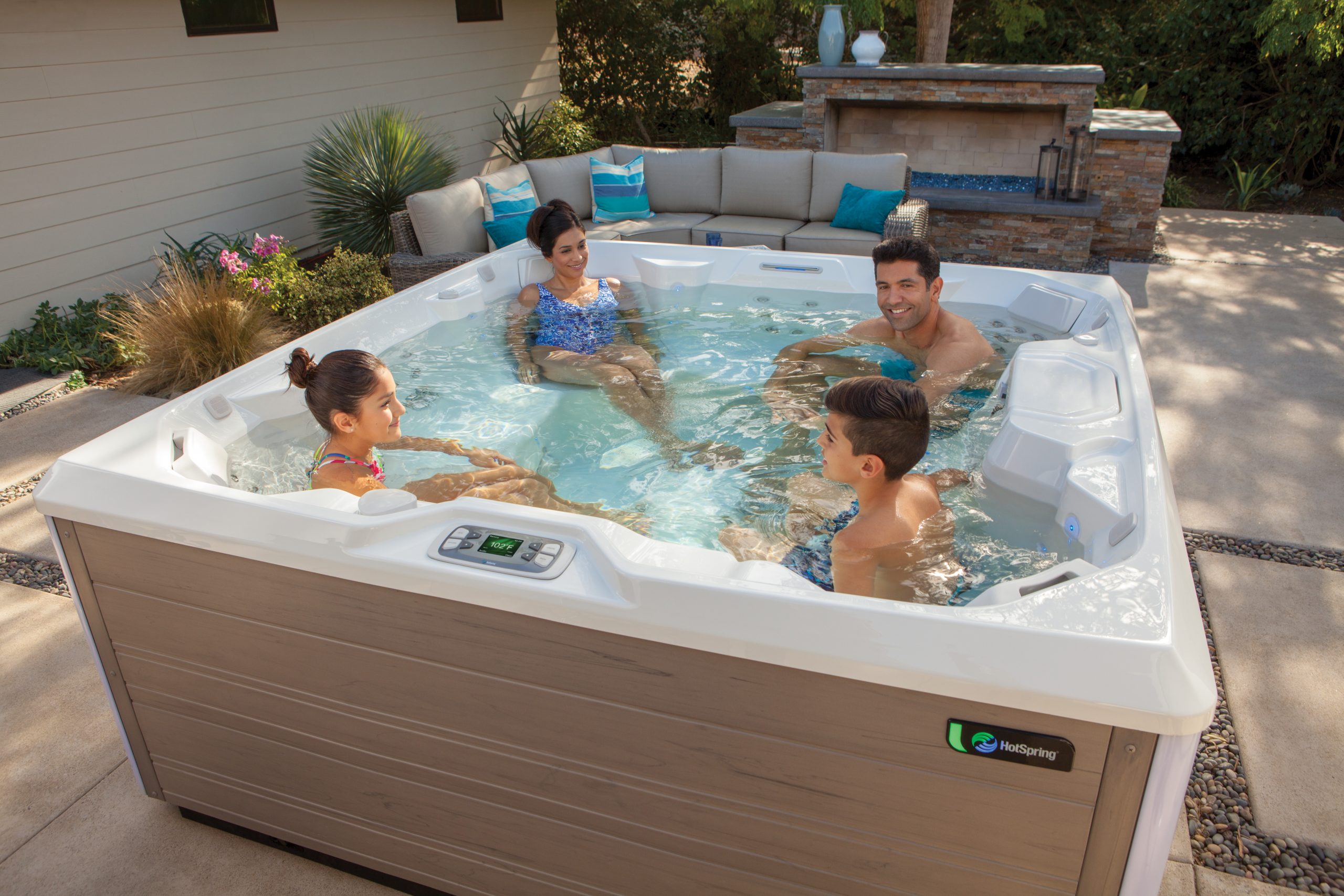 Hot Spring Lime Light Pulse - January 2021 - Image 6